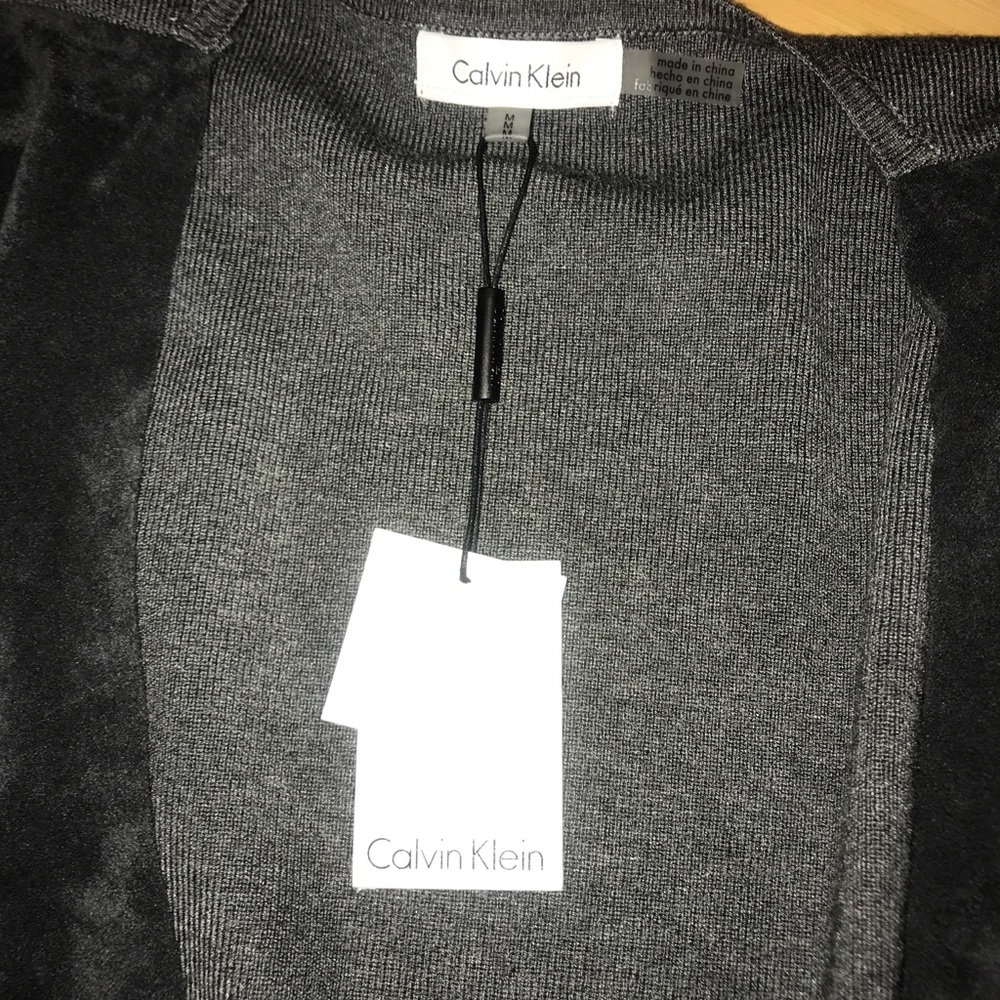 Cardigan - Picture 2 of 3